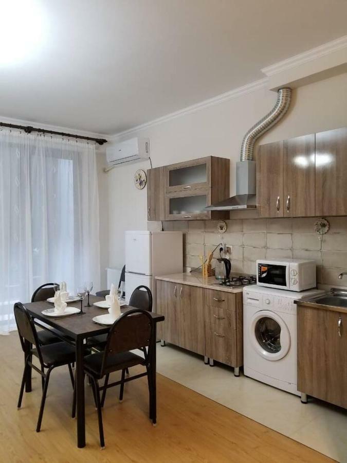 Апартаменты Марго Tbilisi Buitenkant foto